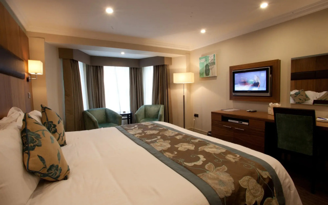 Ramada by Wyndham Cheltenham