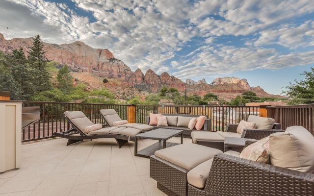 Watchman Villas