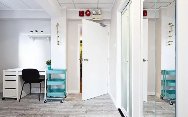 Pillows Co-Living