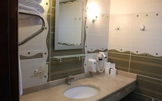 Nerissa Hotel - Special Class