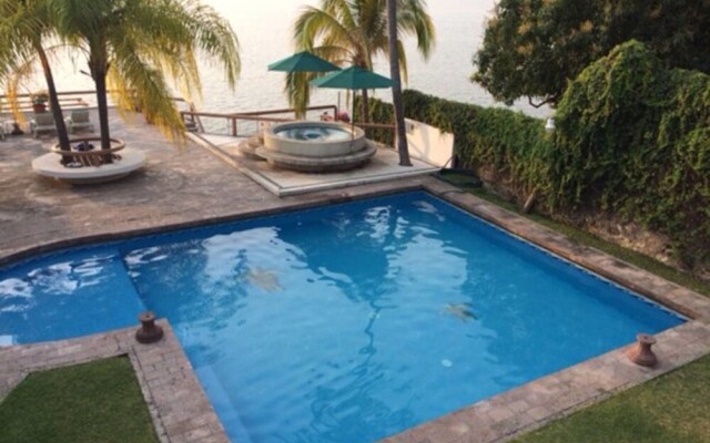 LA Casa MÁS Bonita DE Teques - 30 Personas