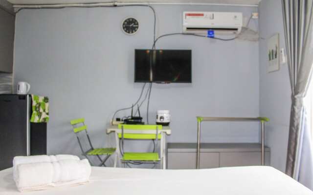 Modern Furnished Studio Room @ The Modern Golf Apartment