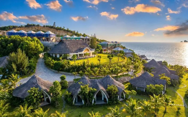 Blue Haven Resort Quy Nhon – Outside – Song Cau
