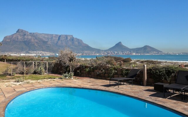 Leisure Bay 306 by CTHA