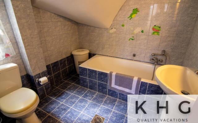 Sofia's Grand View Maisonette near Argostoli!