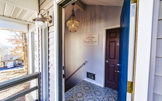 Hang Out 2 Cozy Retreat in Tan-tar-a Estates!