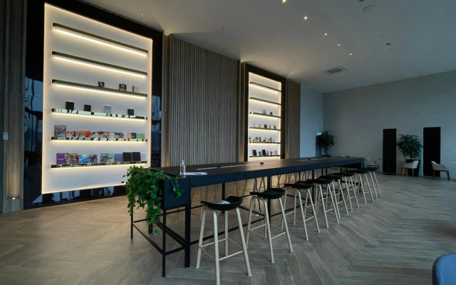 13a-Georgetown Beacon Executive Suites #Infinity Pool