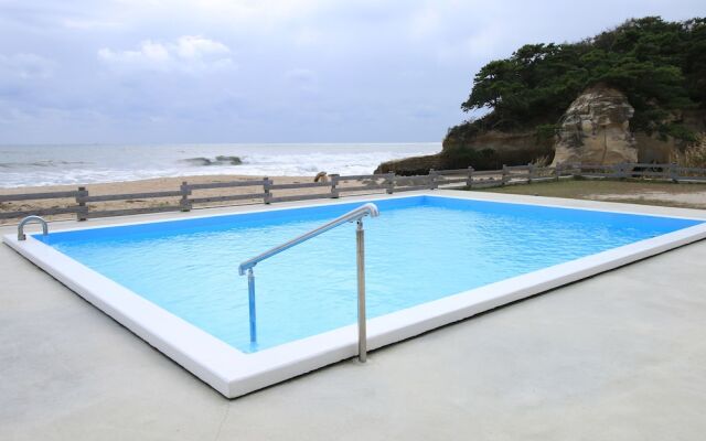 Unoshima Villa