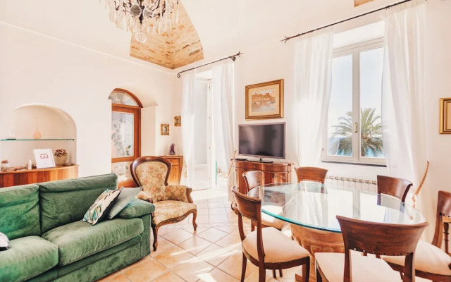 Appartamento fronte mare a Ospedaletti