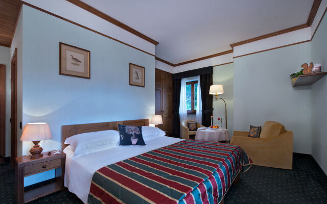 Boutique Hotel Villa Blu Cortina - Elegant 4 Stars Hotel Cortina d'Ampezzo