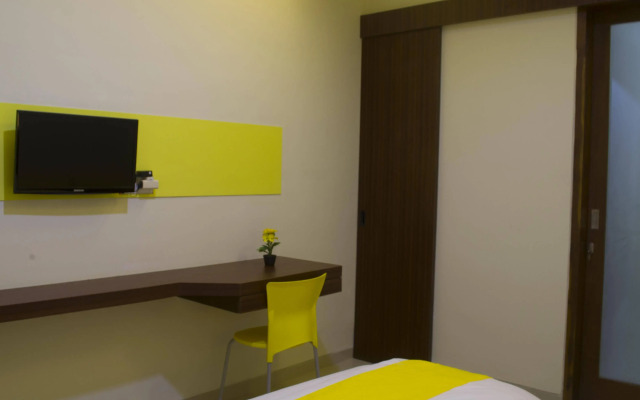 De Lemon Gatsu Hotel