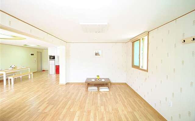 Yangju Grace Valley Pension