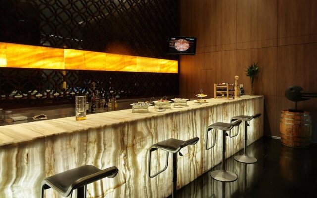 Mercure Suzhou Park Hotel and Suites