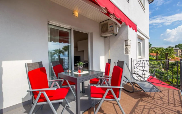 Villa Tomić Apartment Mia near the sea