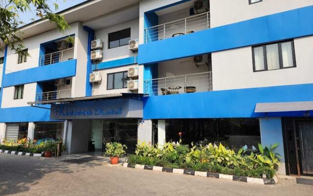Riviera Suites