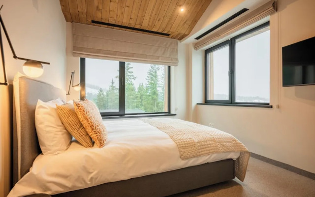 The Pines Bucegi Lodge