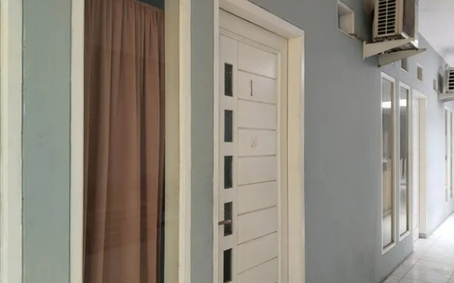 SMAN House Powered by Cocotel