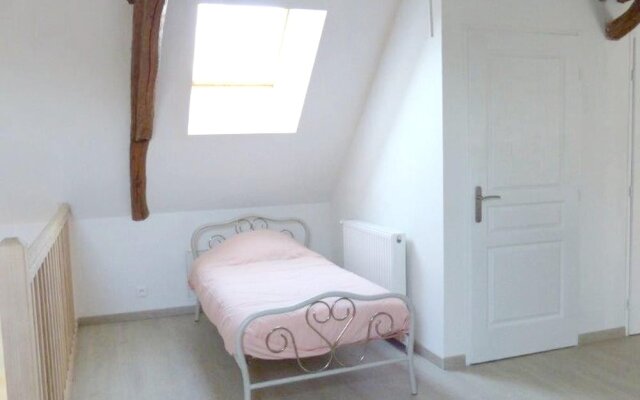 House With 4 Bedrooms in Saint-sozy, With Enclosed Garden and Wifi