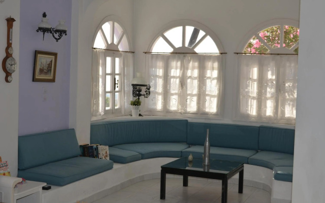 Melina Hotel
