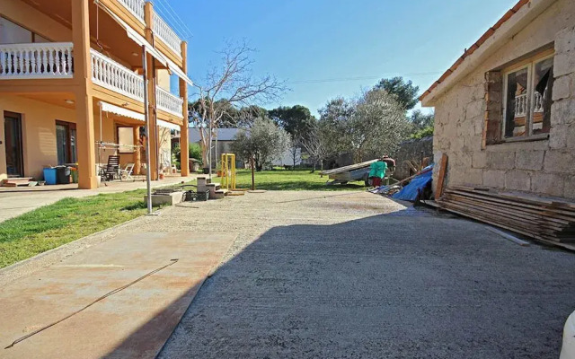 Studio Apartment Valkane