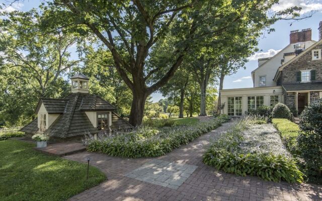 The Inn at Grace Winery