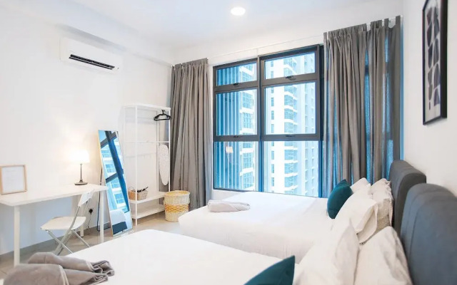 A4 COZY Atlantis Family Suites 4-6pax-Pool View-Jonker