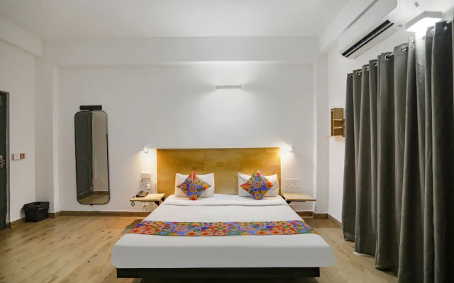 FabHotel F9 Noida Sector 51