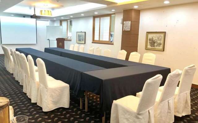 Jeonju Hansung Tourist Hotel