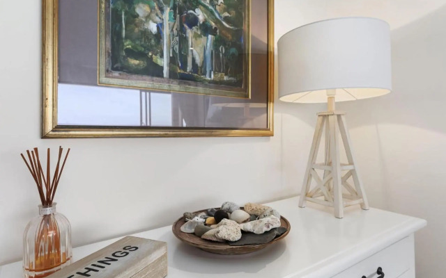 2 Ballin Wonderous White Waters