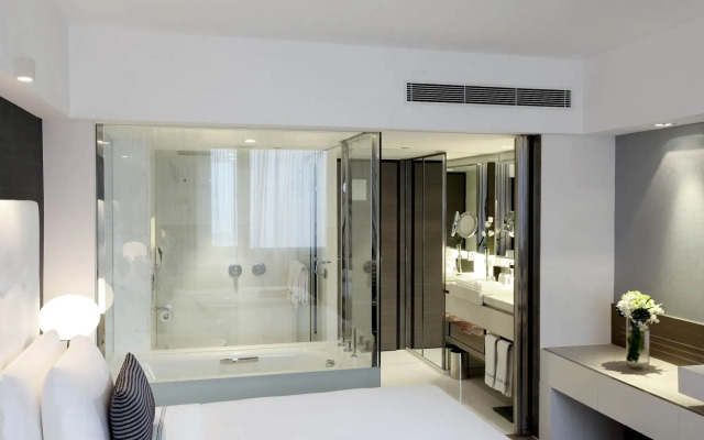 The Mira Hong Kong Hotel