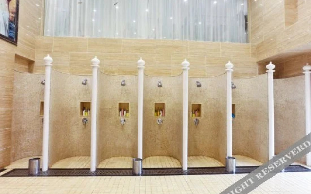 Taihe Hot Spring Holiday Hotel