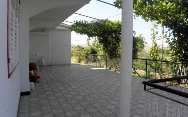 Apartments Jasko Barbat