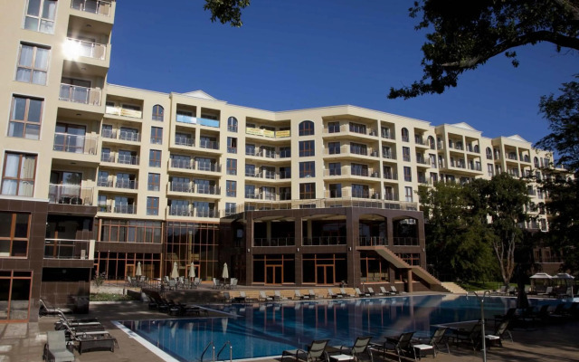 Apart Hotel Golden Line