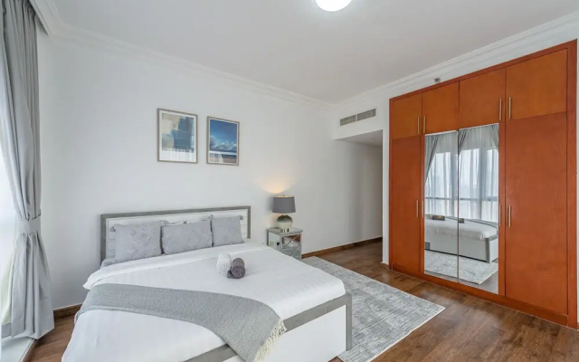 Marco Polo - Stunning Getaway in Condo with Lake and City Views - Apartment in ดูไบ - Photo 3
