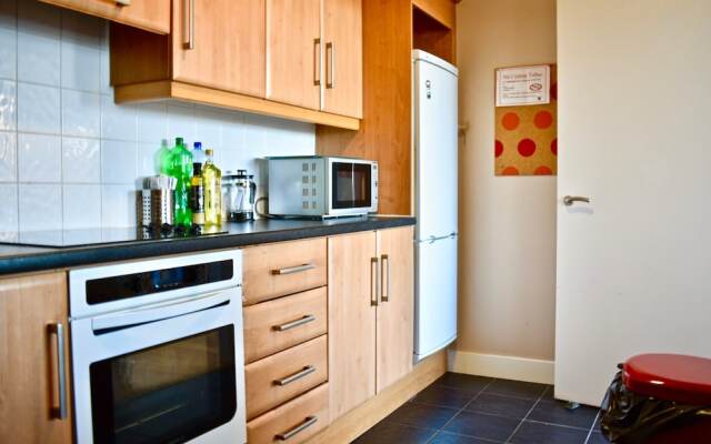 2 Bedroom Canal Side Home in Phibsborough