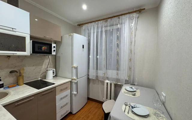 Apartment on Popovicha street 25