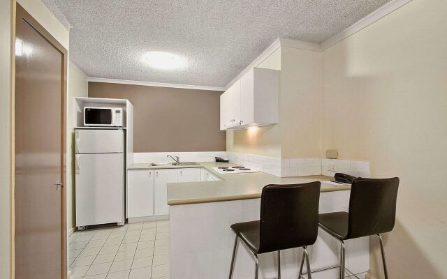 Knox International Hotel & Apartments