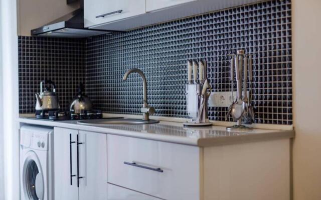 Modern 1BR In The Heart of Batumi