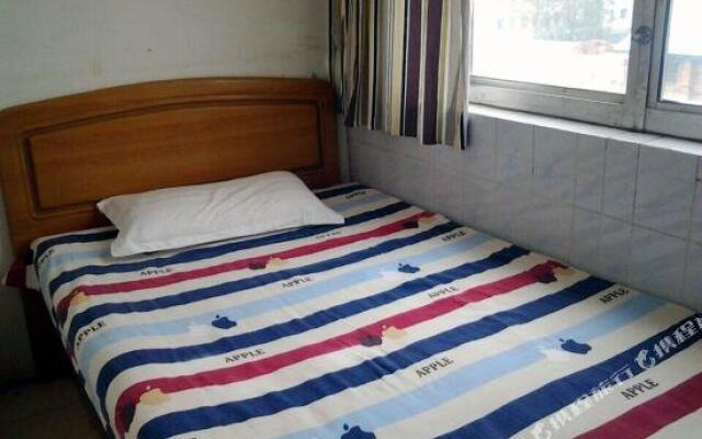 Shunjia Hostel