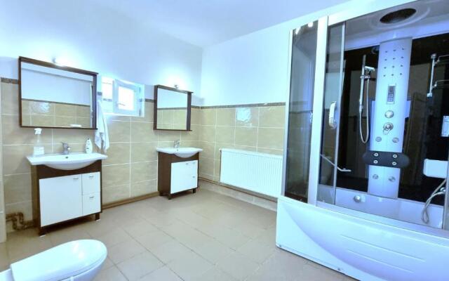 Brekner Private House