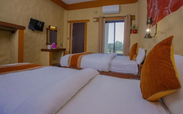 OYO 325 Chitwan Botique Hotel