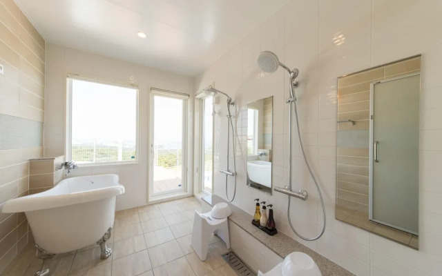 Crystal Villa SHIRAHAMA