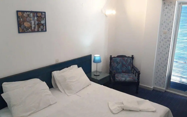 Argo Hotel