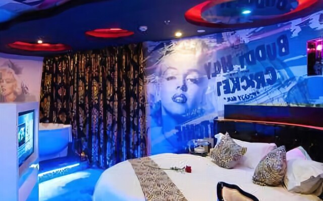 Yaliang Theme Hotel