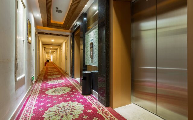 Rezen Murray Hotel (Shanghai Nanjing Road Pedestrian Street)