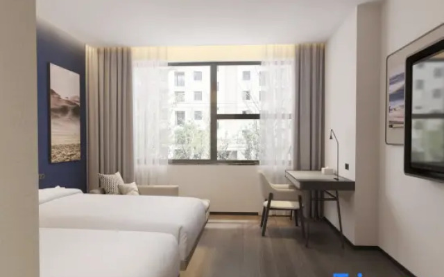 Longyuan Hotel