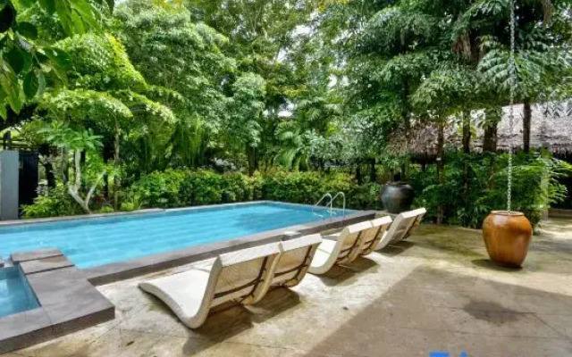 The Henry Resort Boracay