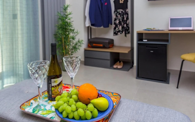 Macramé Suites & Rooms