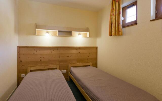 Appartement La Tania, 4 pièces, 9 personnes - FR-1-513-8