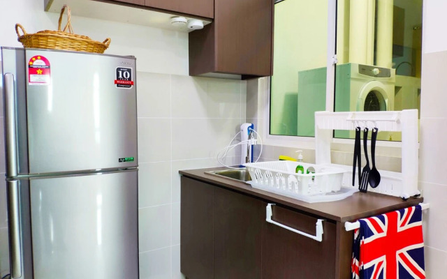 La Thea Residences - Spacious Balcony